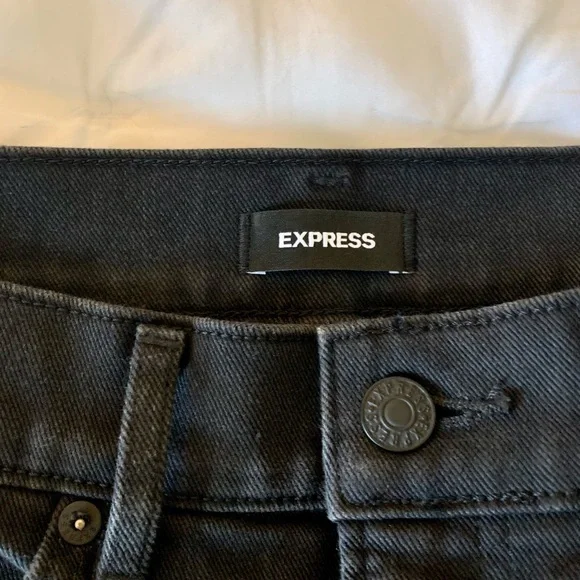 Express Super High Rise Straight Denim - Picture 3 of 4